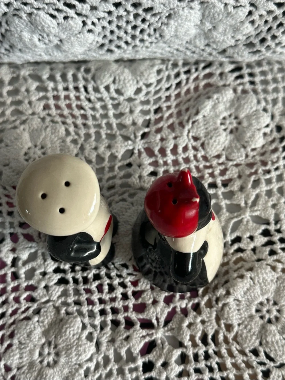 F&F Black & White Ceramic Salt and Pepper Shaker Set with Red Accents